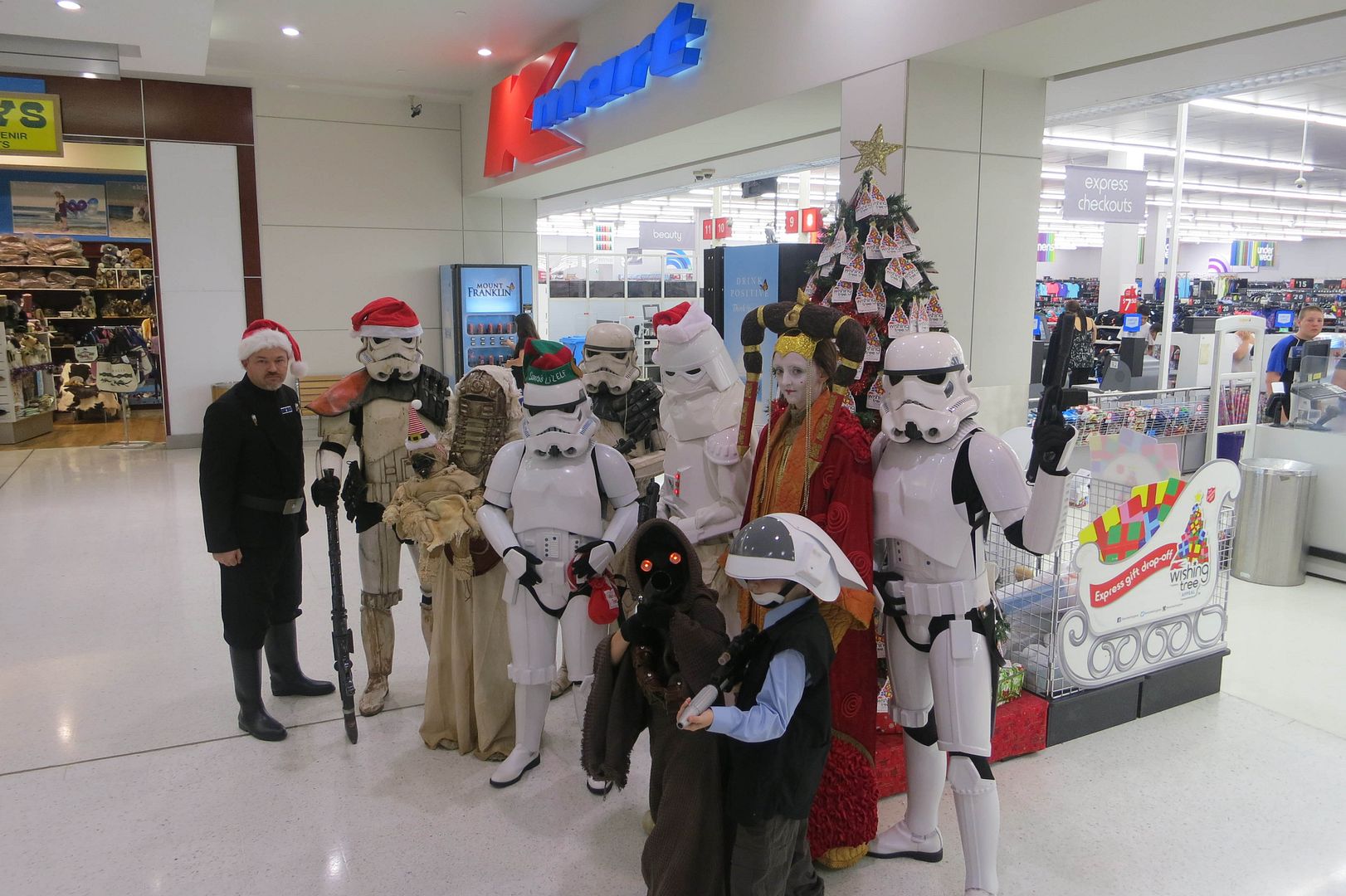 Redback Garrison 20131114 Browns Plains Kmart Wishing Tree